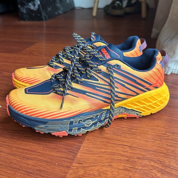 Hoka Speedgoat 4 Men’s 8.5 - Picture 4 of 7